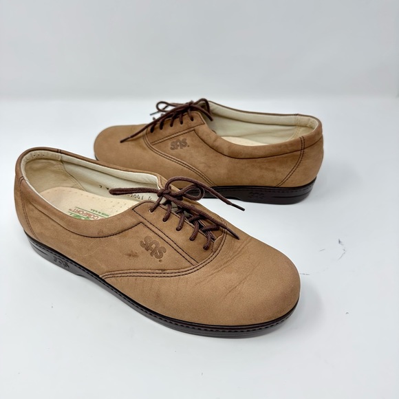 SAS Tripad Comfort Nubuck Lace Up Shoes w/ Selfset Foot Bed and Soft Step Heel - Picture 2 of 6